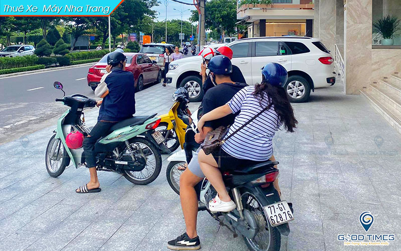 Thuê xe máy tại Nha Trang Good Times Việt Nam 1